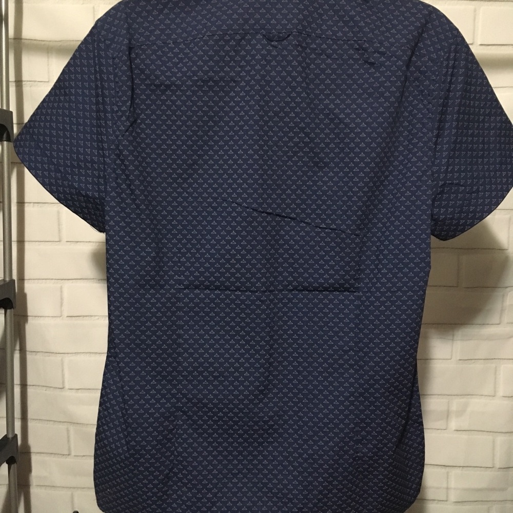 Kenneth cole men’s dressy shorts sleeve top - Picture 3 of 6